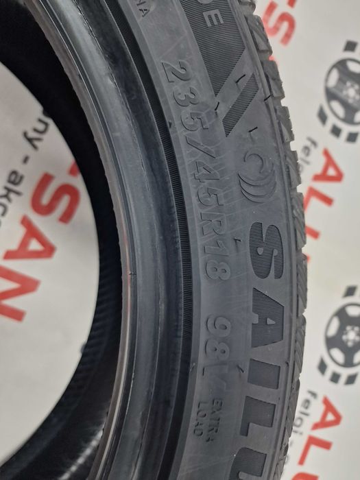 NOWE zimowe OPONY 235/45R18 - Sailun Ice Blazer Alpine Evo 1