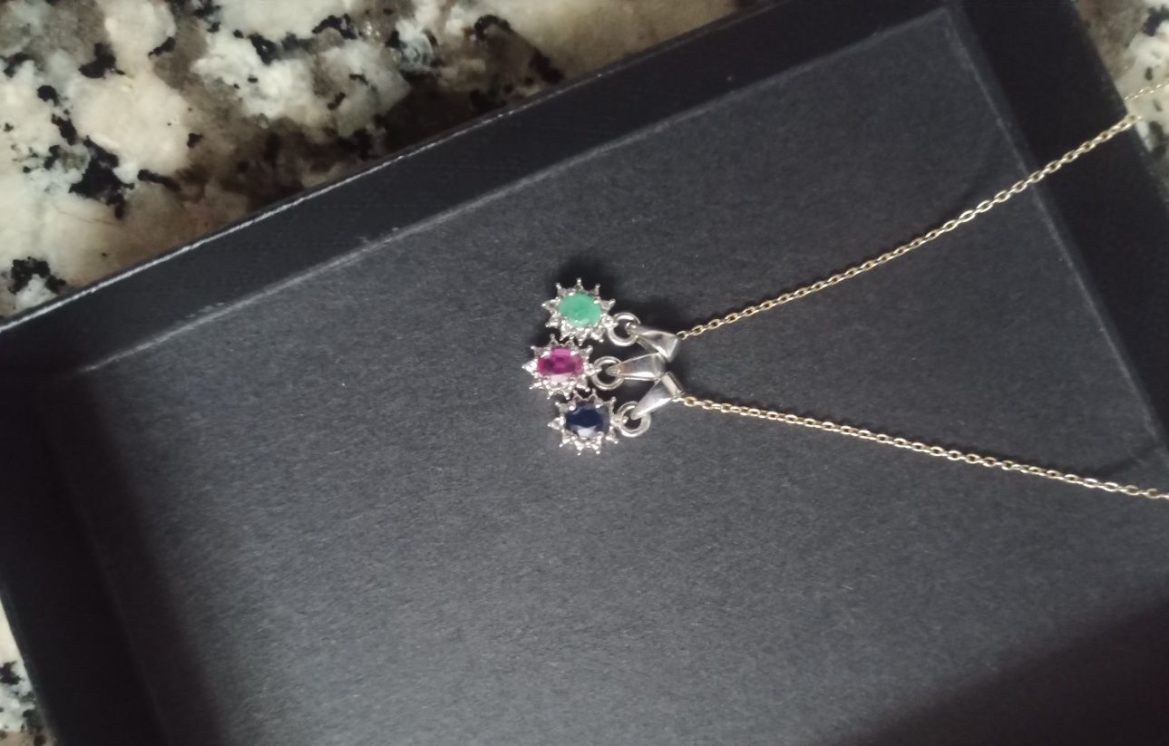 Pendentes de prata com Rubi, Esmeralda e Safira pedras preciosas