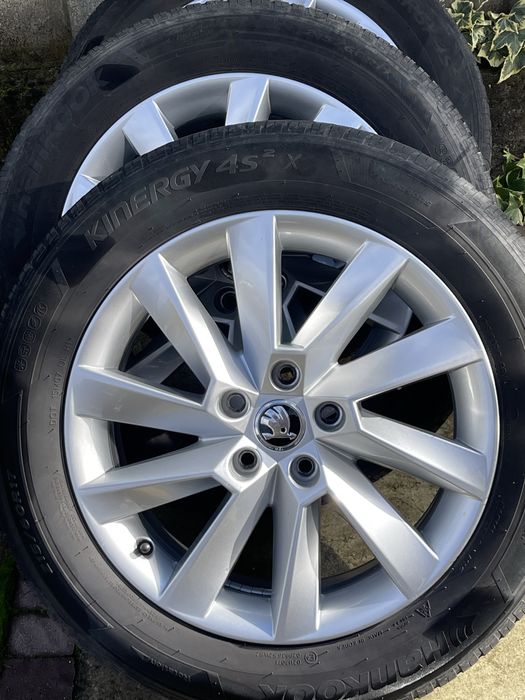 Skoda superb r17 215/60/17 passat vw seat