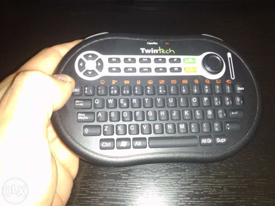 Teclado e Rato Wireless Bluetooth Portable (Palm Style Keyboard USB)