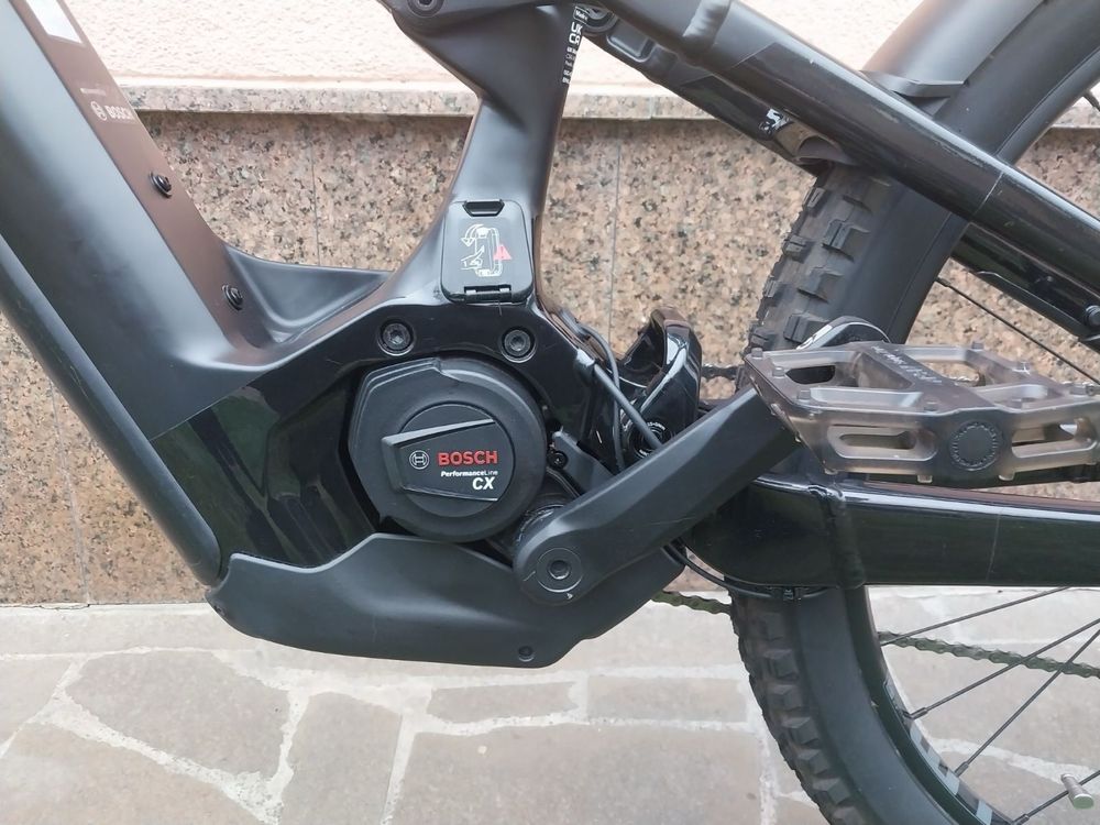 Електровилосопед CANNONDALE