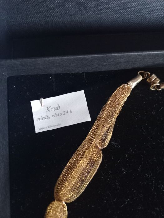 Naszyjnik artystyczny krab pozłacany 24k
