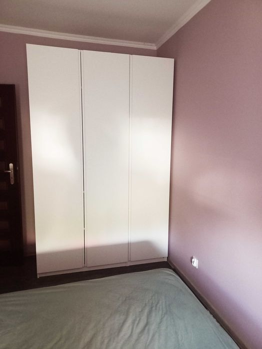 Ikea nowa biala szafa Pax gratis wieszaki