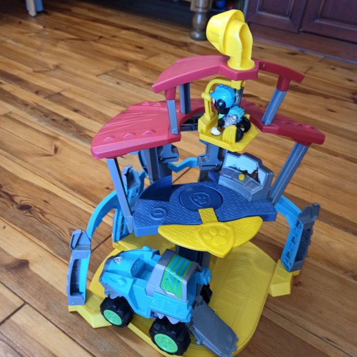 Psi patrol Dino baza z samochodem i pieska