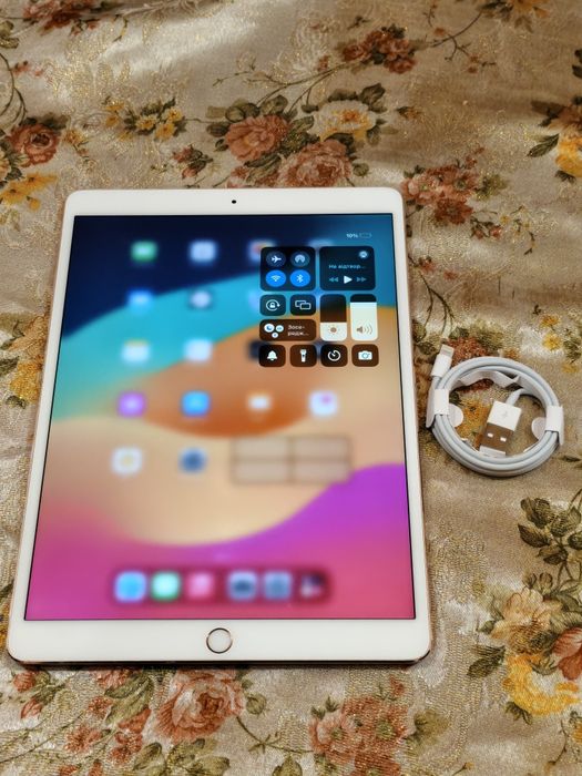 Ipad pro 10.5’ 256gb wifi 120гц
