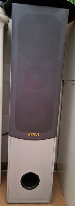 Kino domowe KODA AV-504 zestaw głośników + dvd + subwoofer
