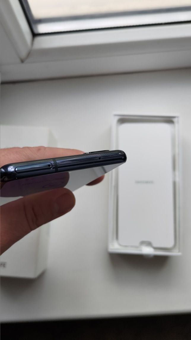 Samsung S20Fe офіціал 6/128 без втручань