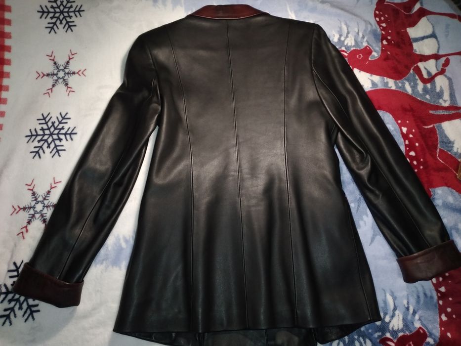 Женский кожаный утепленный пиджак