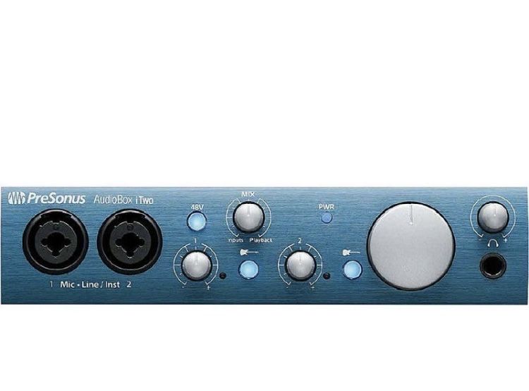 USB Аудио Интерфейс PreSonus AudioBox iTwo