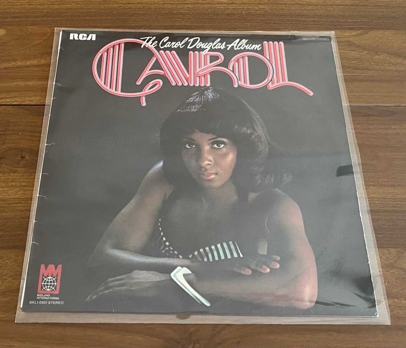 Disco de vinil: The Carol Douglas Album, editado em 1975