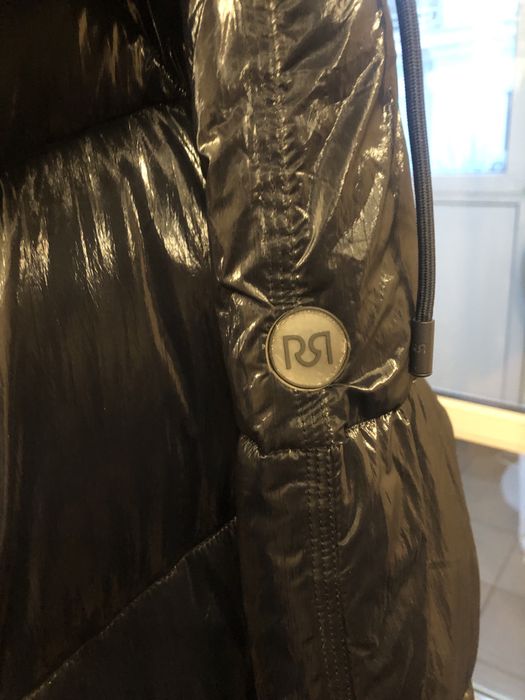 Продам пуховик RINASCIMENTO
