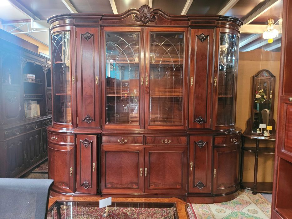 Excelente móvel de sala em madeira maciça - óptimo