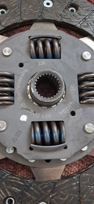 Комплект зчеплення Iuk 621301409