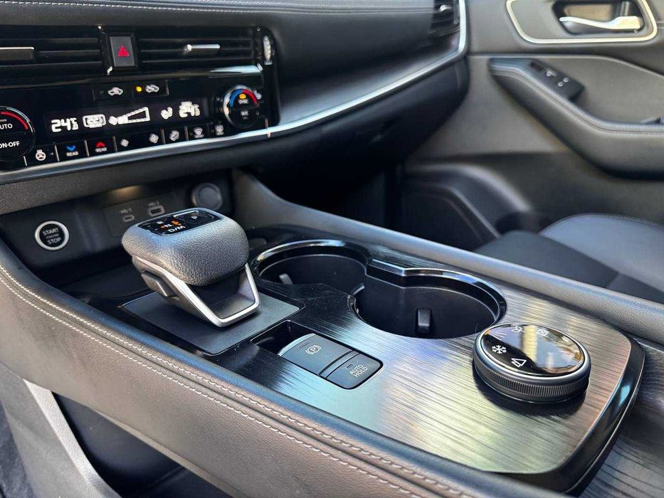 Продам Ниссан Рог