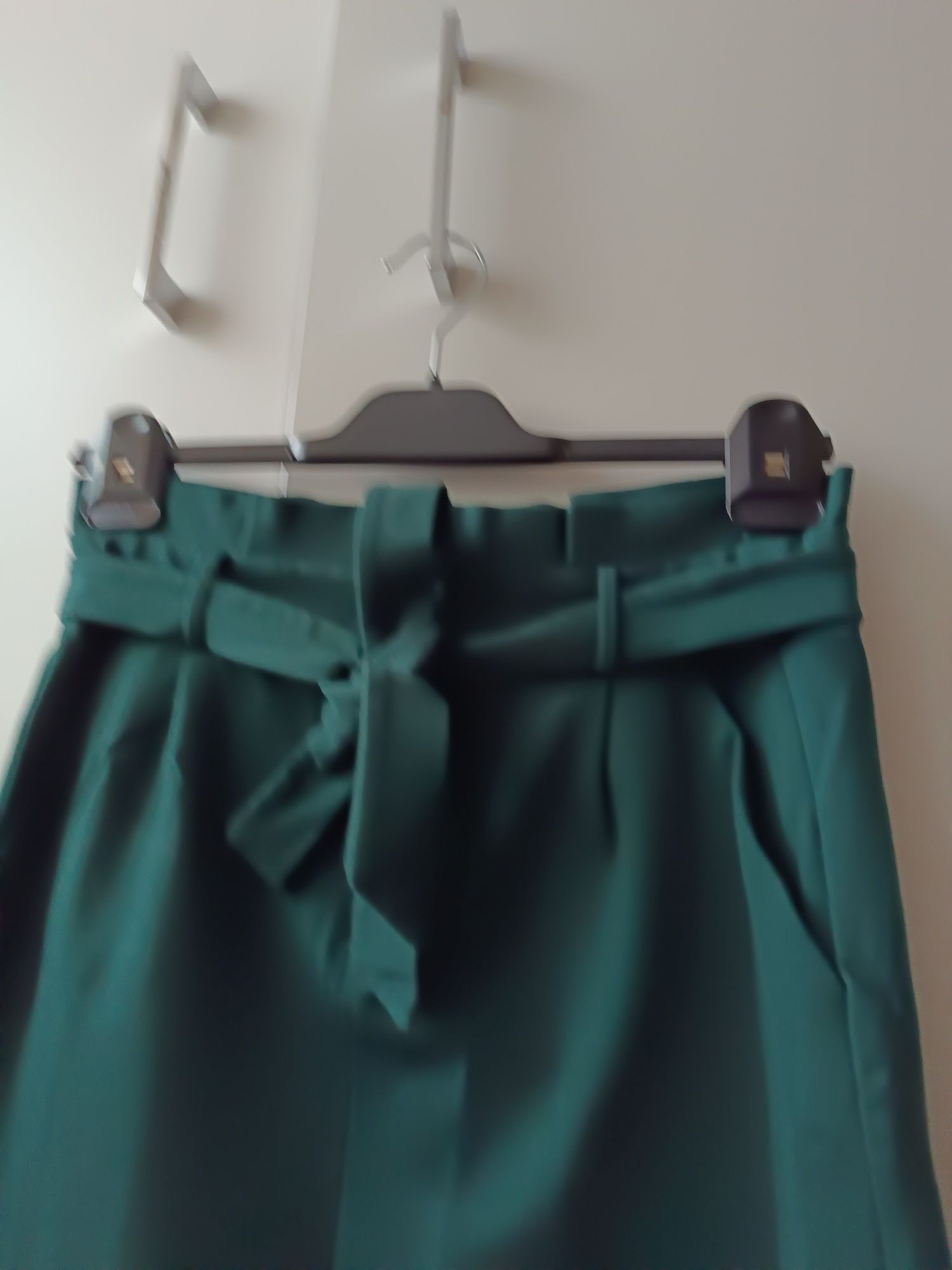 Spódnica ciemnozielona Vero moda