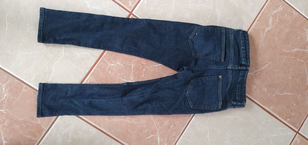 Chłopięce jeansy 8-9 lat. Rozmiar 135