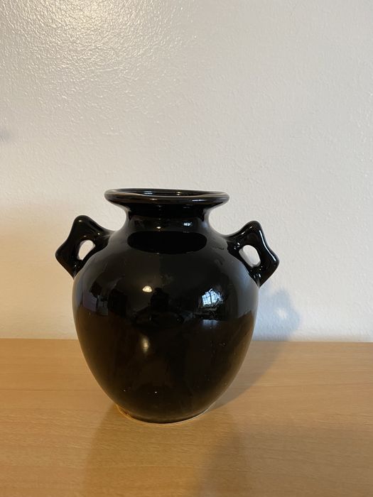 Jarra vintage com pintura flores