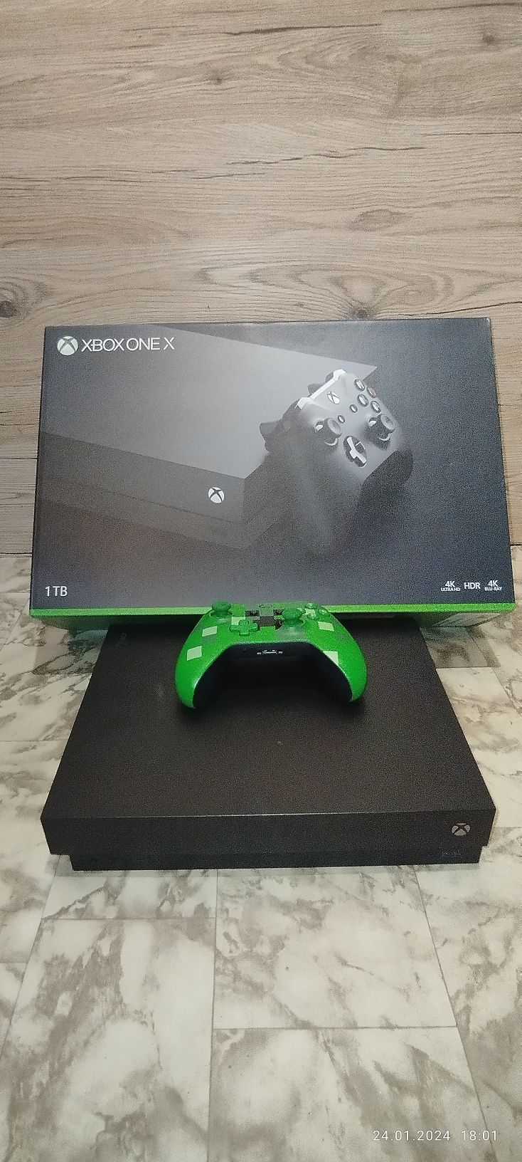 Xbox one x w idealnym stanie!