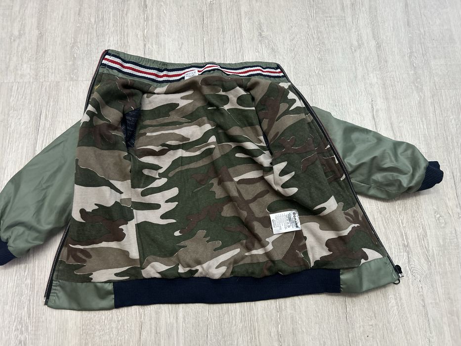 Вітрівка(легка куртка).