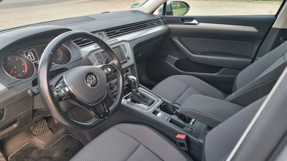 Volkswagen Passat B8 2.0 TDI Automat DSG Android Auto/Apple Car