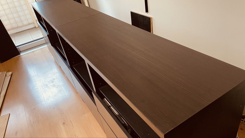 Regał Ikea Besta RTV ciemnobrqzowy