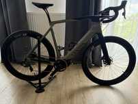 Karbonowy rower elektryczny gravel Grail:ON CF8 eTap XL