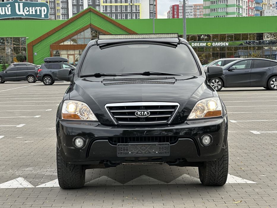 KIA SORENTO 2.5 TDI 2009 рік 4WD 5500$ в Одесі гарний стан