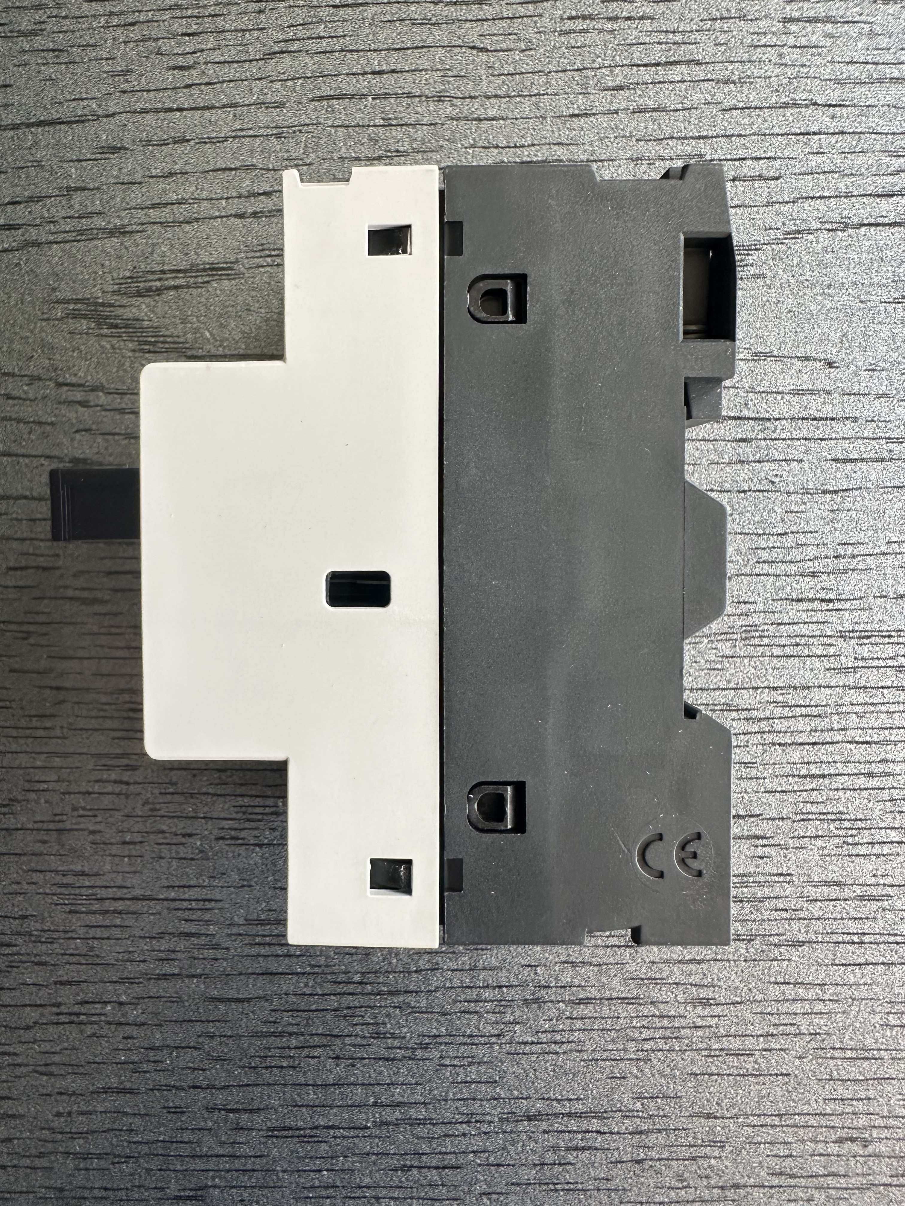Wyłącznik silnikowy GZ1 M05 Telemecanique
