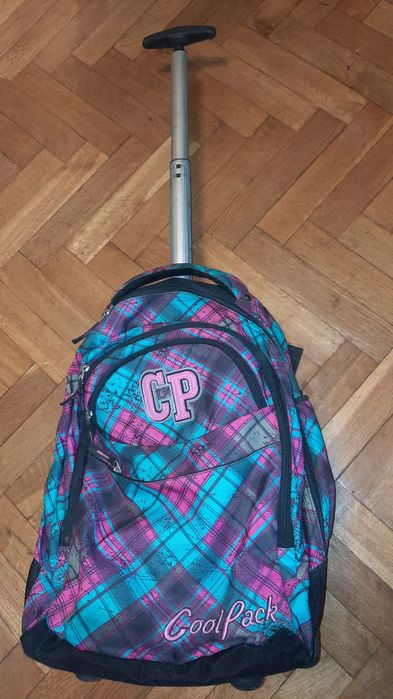 Plecak walizka na kółkach z rączką