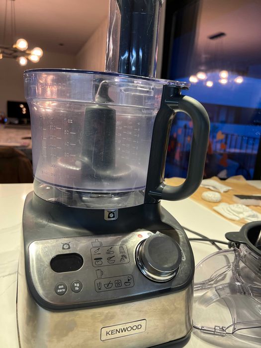 Robot de Cozinha Kenwood Multi Pro FDM71