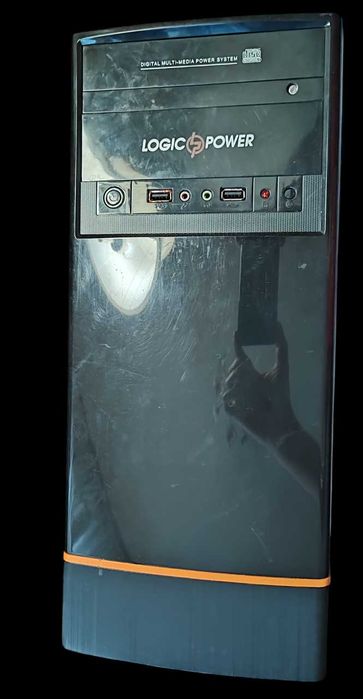 Красивый и стильный корпус для ПК формата АТХ