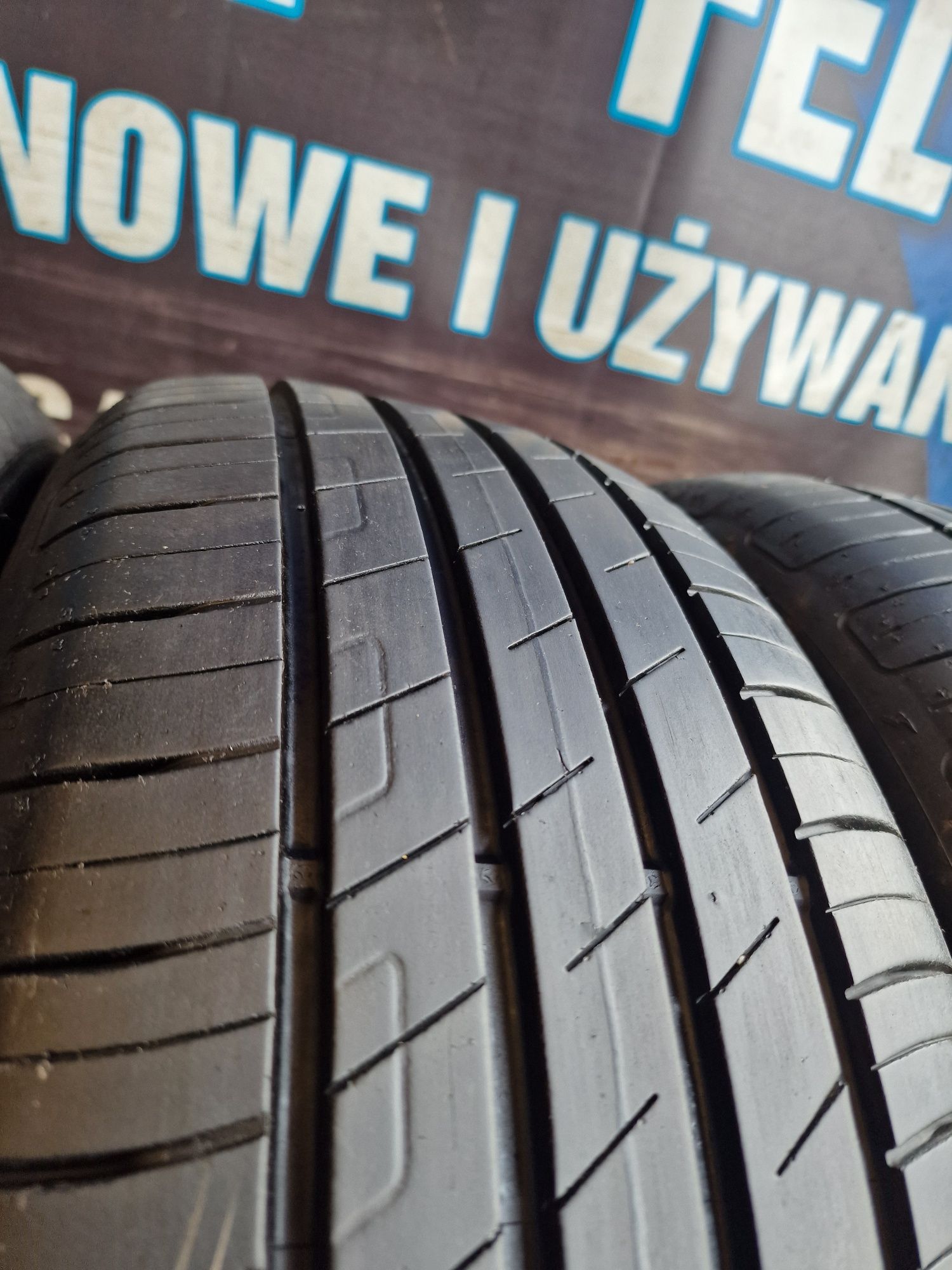 Opony letnie 215/55/17 Goodyear Komplet 7.2mm