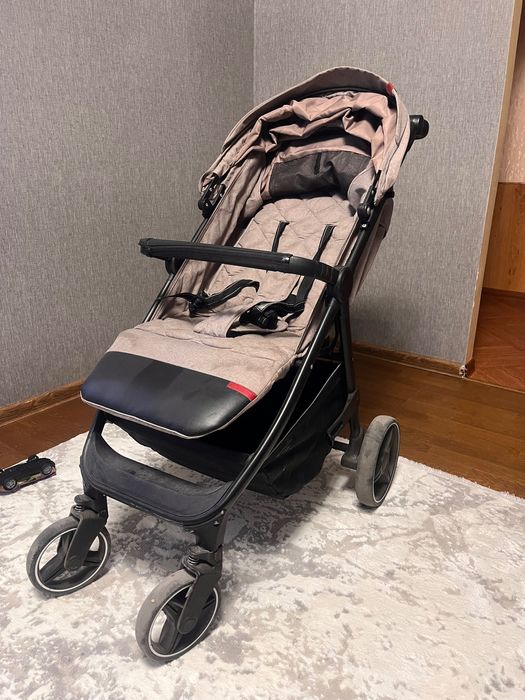 Дитяча прогулянкова коляска carrello bravo