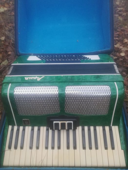 Продам аккордион ссср недорого