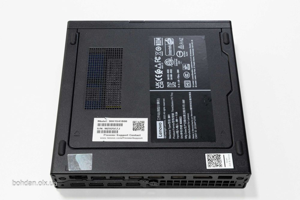 Lenovo ThinkStation P3 Tiny PC i7-14700 32GB RAM 1TB+4TB M.2 NVMe W11P