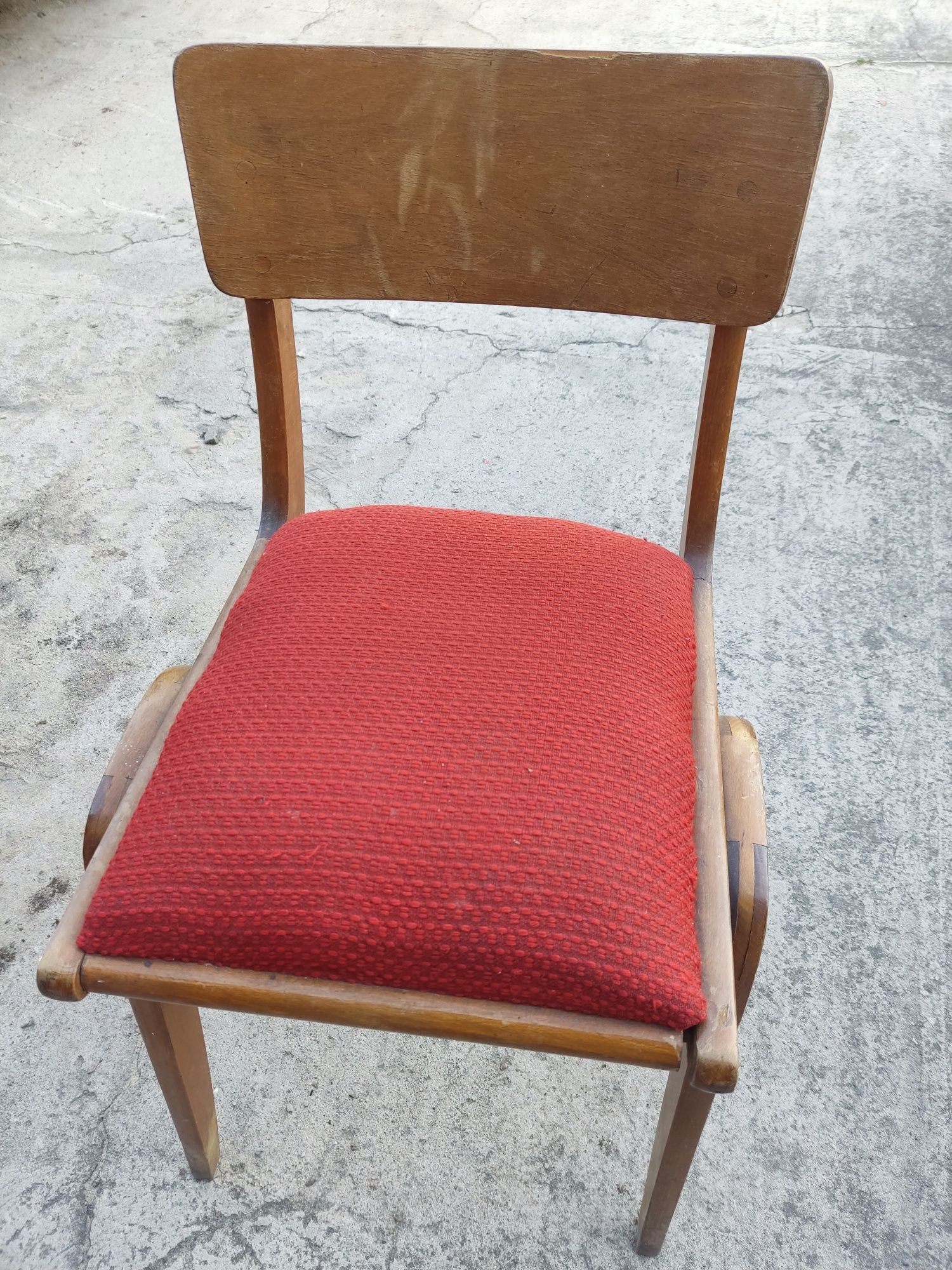 Krzesła stylowe PRL