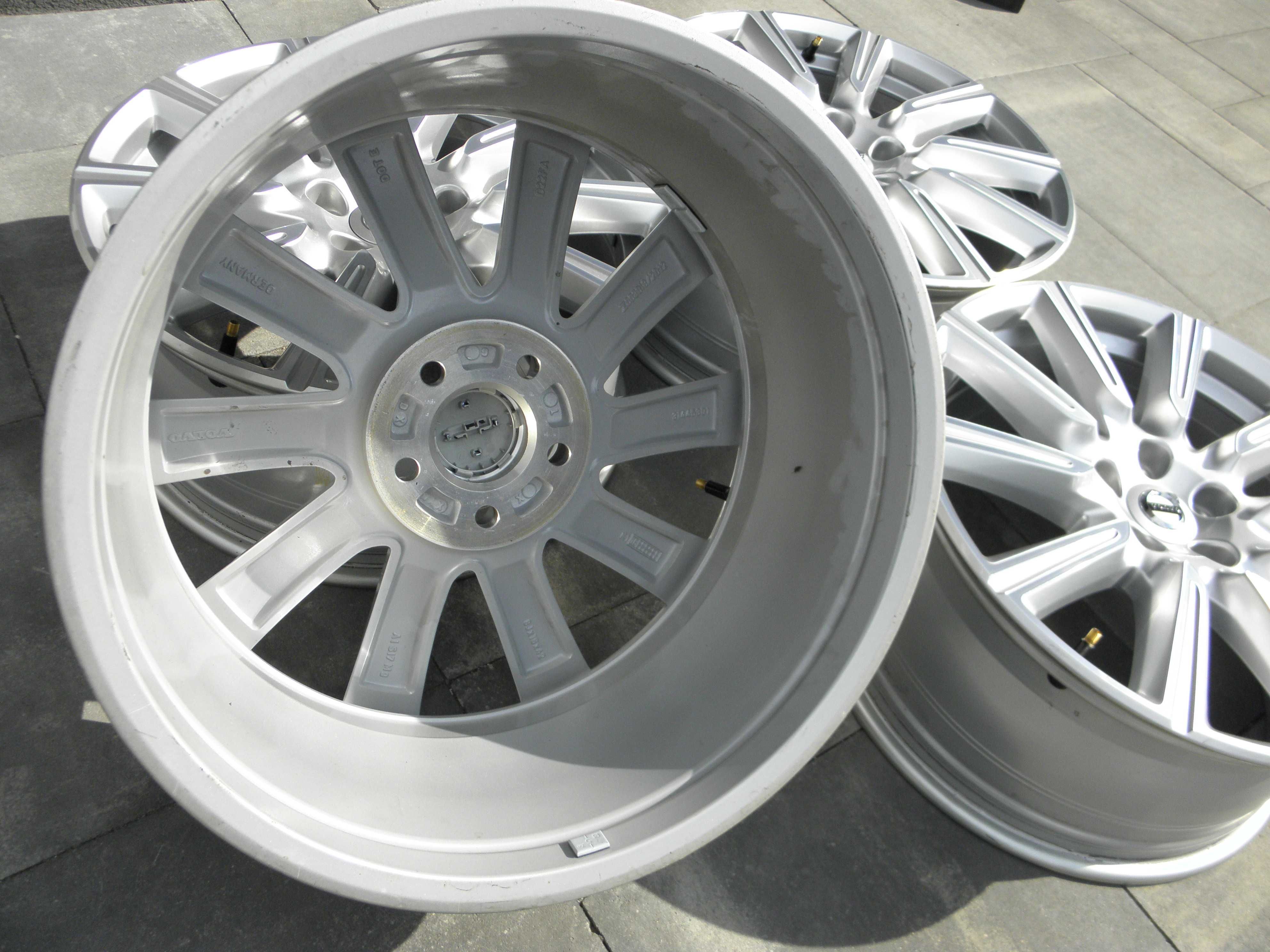 Felgi 18 Volvo S60 S90 V60 V90 5x108 ET42 Oryginał