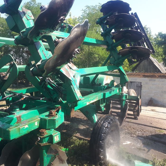 Продам діскову борону УДА 5.4