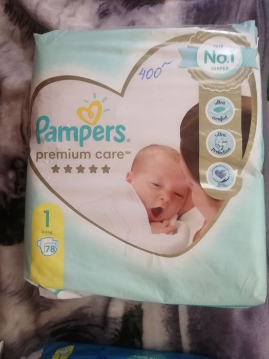 Підгузники Pampers, HUGGIES