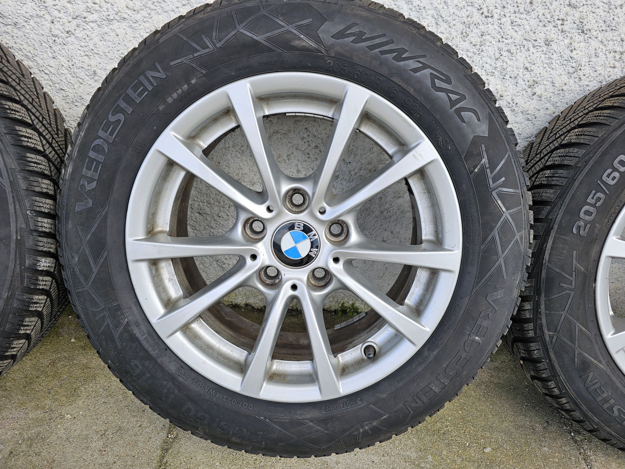 Jantes BMW 16" Originais - c/ Pneus 205.60.16