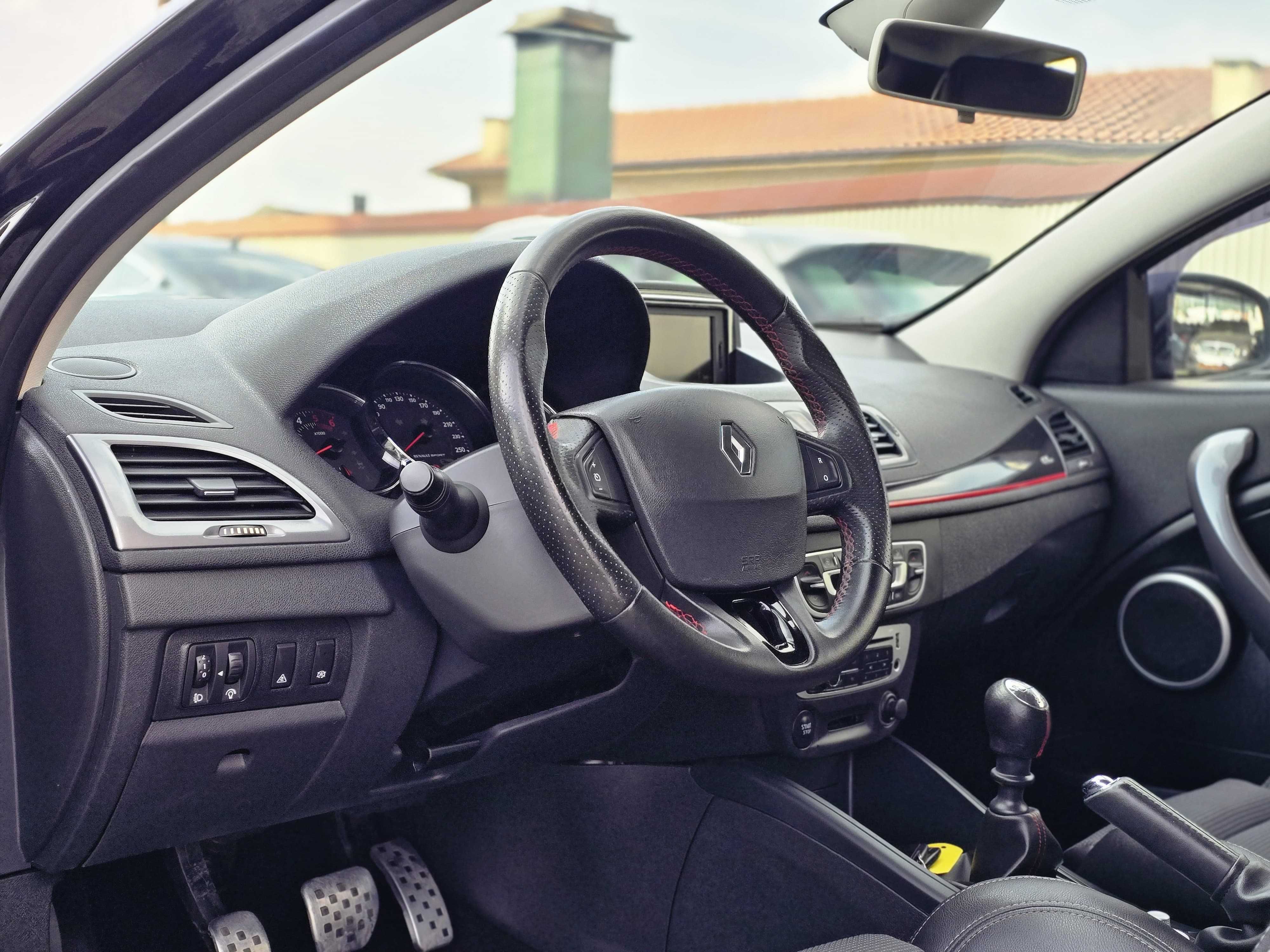 RENAUT MÉGANE COUPÉ GT LINE 1.5DCI 110CV