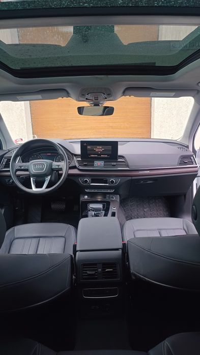 Audi Q5 hybrid, S line, 13000 km ,
