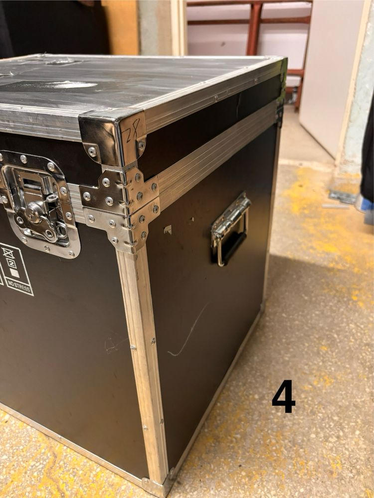 Case dj na glowy sprzet kable wym. Wewn56x46 h46,5