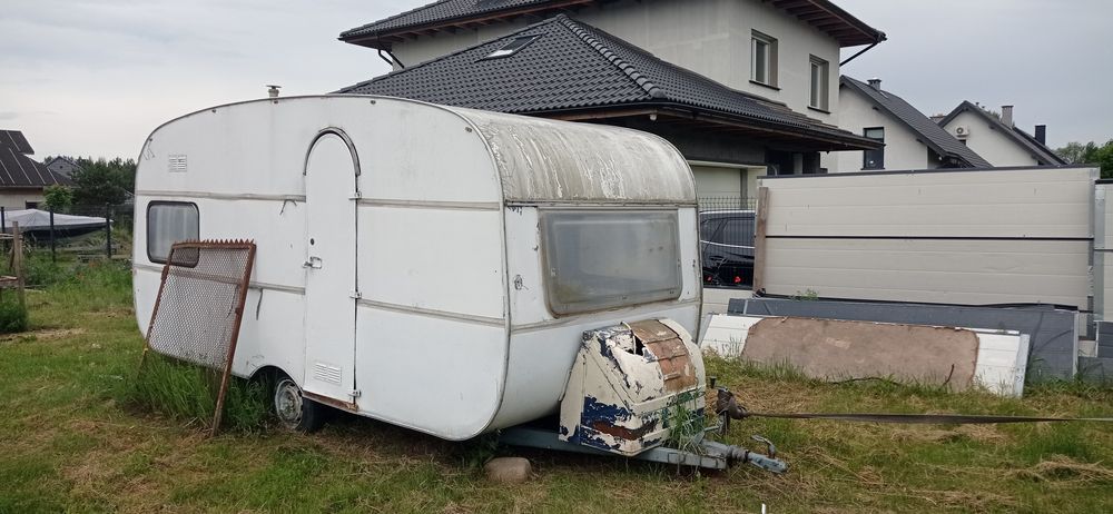 Barak składzik szopka przyczepa na budowę