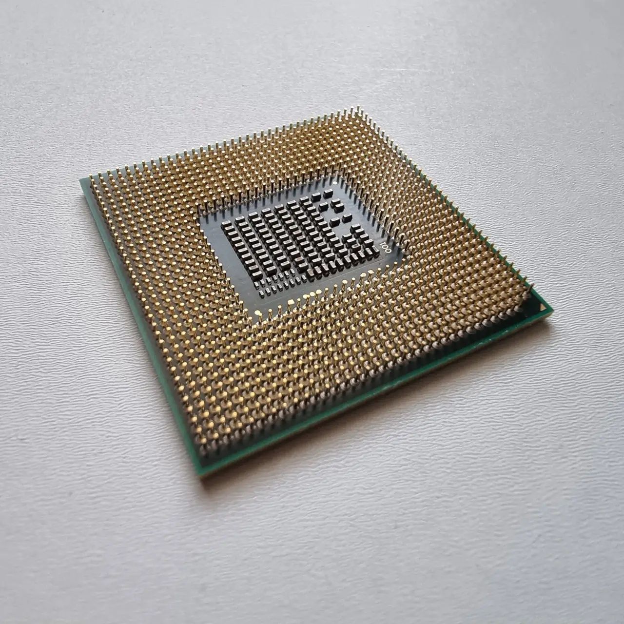 Процессор Intel b960