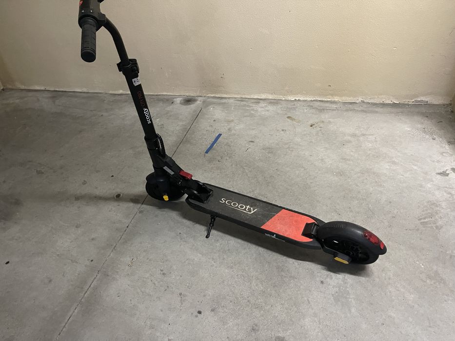 Trotinete Scooty muito pouco uso em perfeitas condiciones