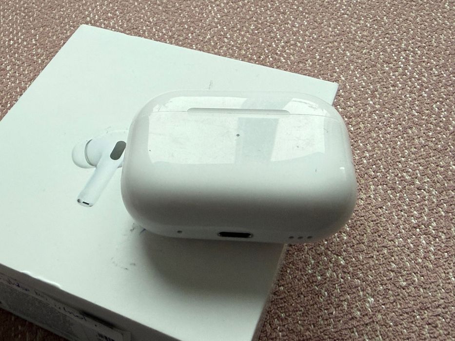 Case box etui ładowarka AirPods Pro 2 Lightning A2700
