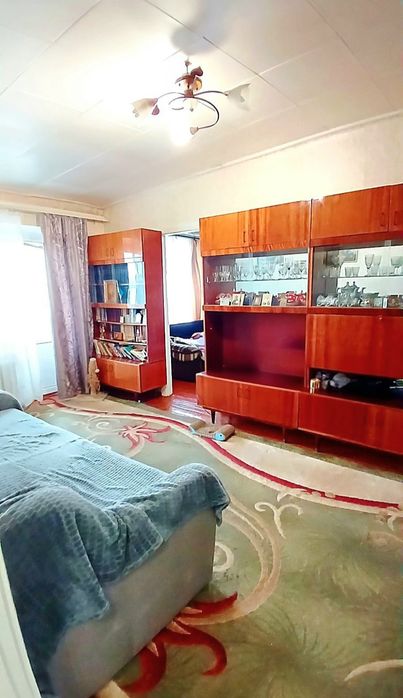 Продається 2х-кімнатна квартира в центрі Бердичіва, р-н ринку