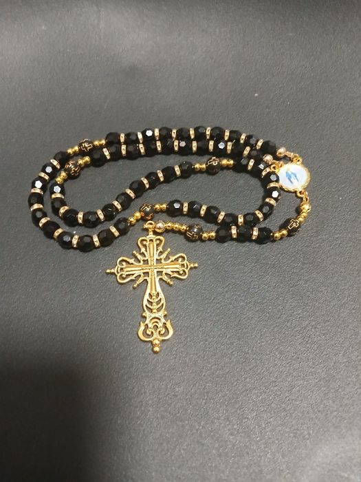 Różańce z dużą dziesiątka