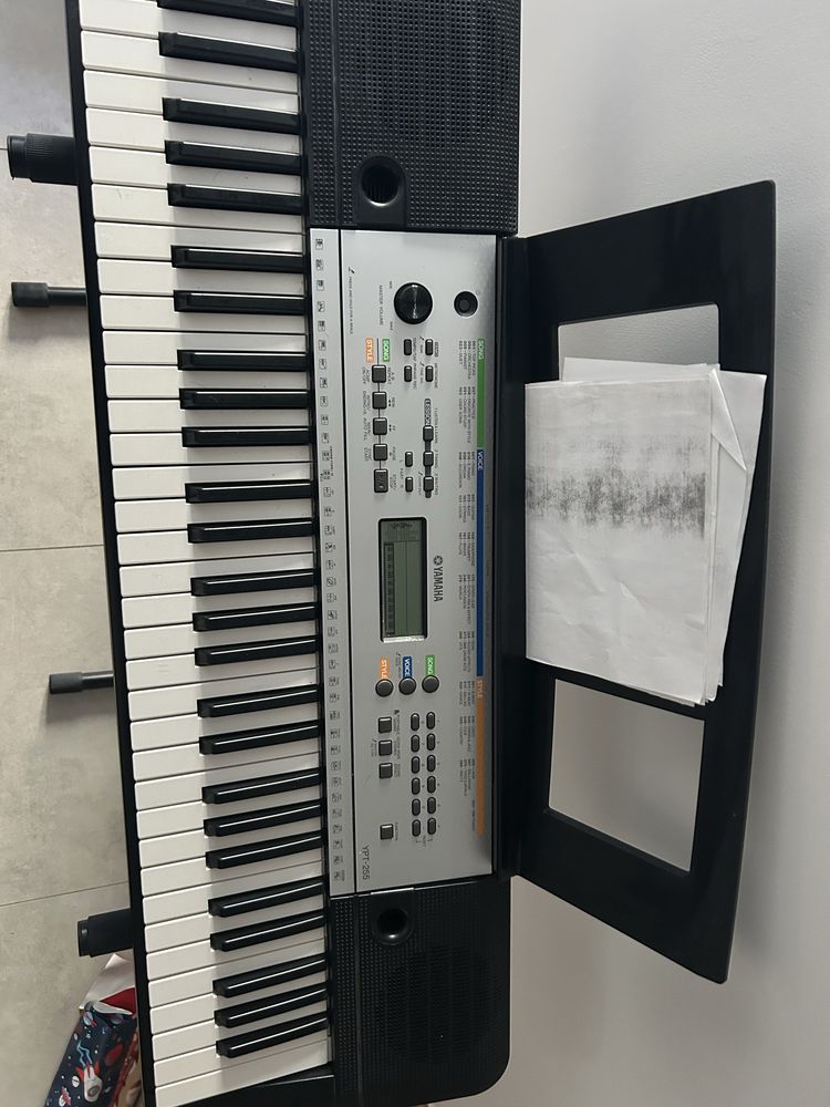 Keyboard yamaha